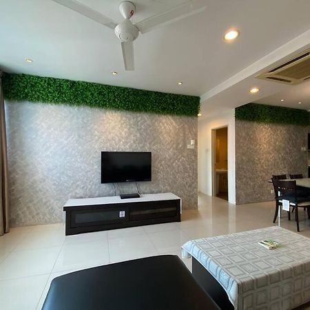 Apartmán Spacious 3R,2R,Studio 5Min Walk To Time Square,Lalaport, Pool,Gym,Wifi Kuala Lumpur Exteriér fotografie