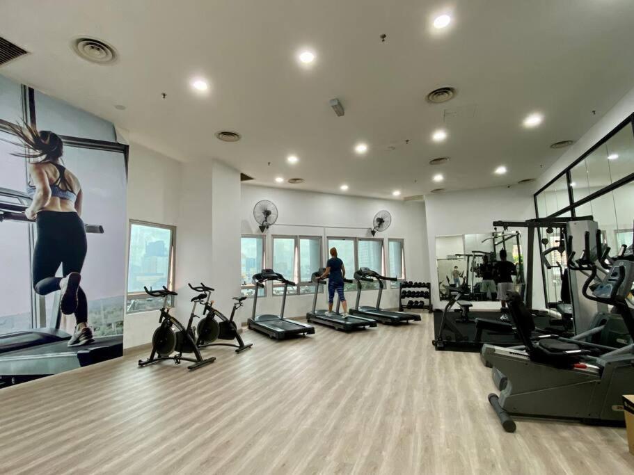 Apartmán Spacious 3R,2R,Studio 5Min Walk To Time Square,Lalaport, Pool,Gym,Wifi Kuala Lumpur Exteriér fotografie