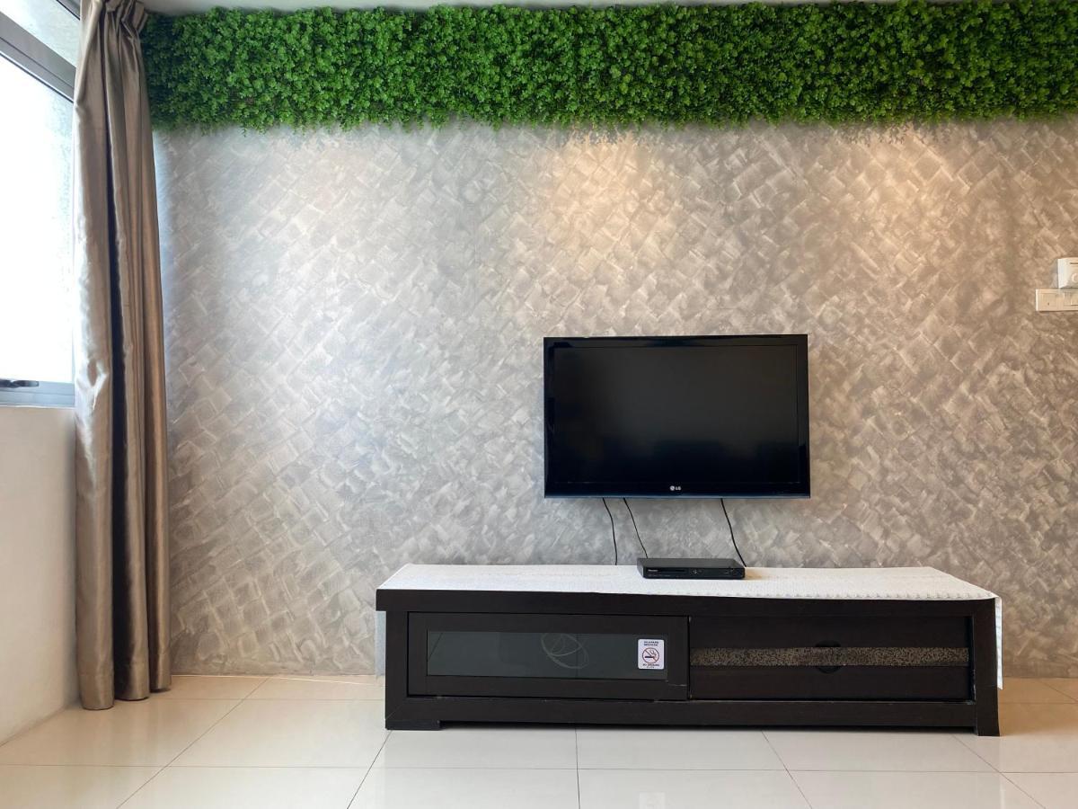 Apartmán Spacious 3R,2R,Studio 5Min Walk To Time Square,Lalaport, Pool,Gym,Wifi Kuala Lumpur Exteriér fotografie